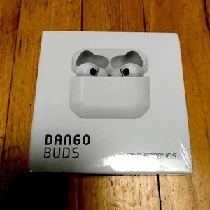 BRAND NEW ***DANGO BUDS